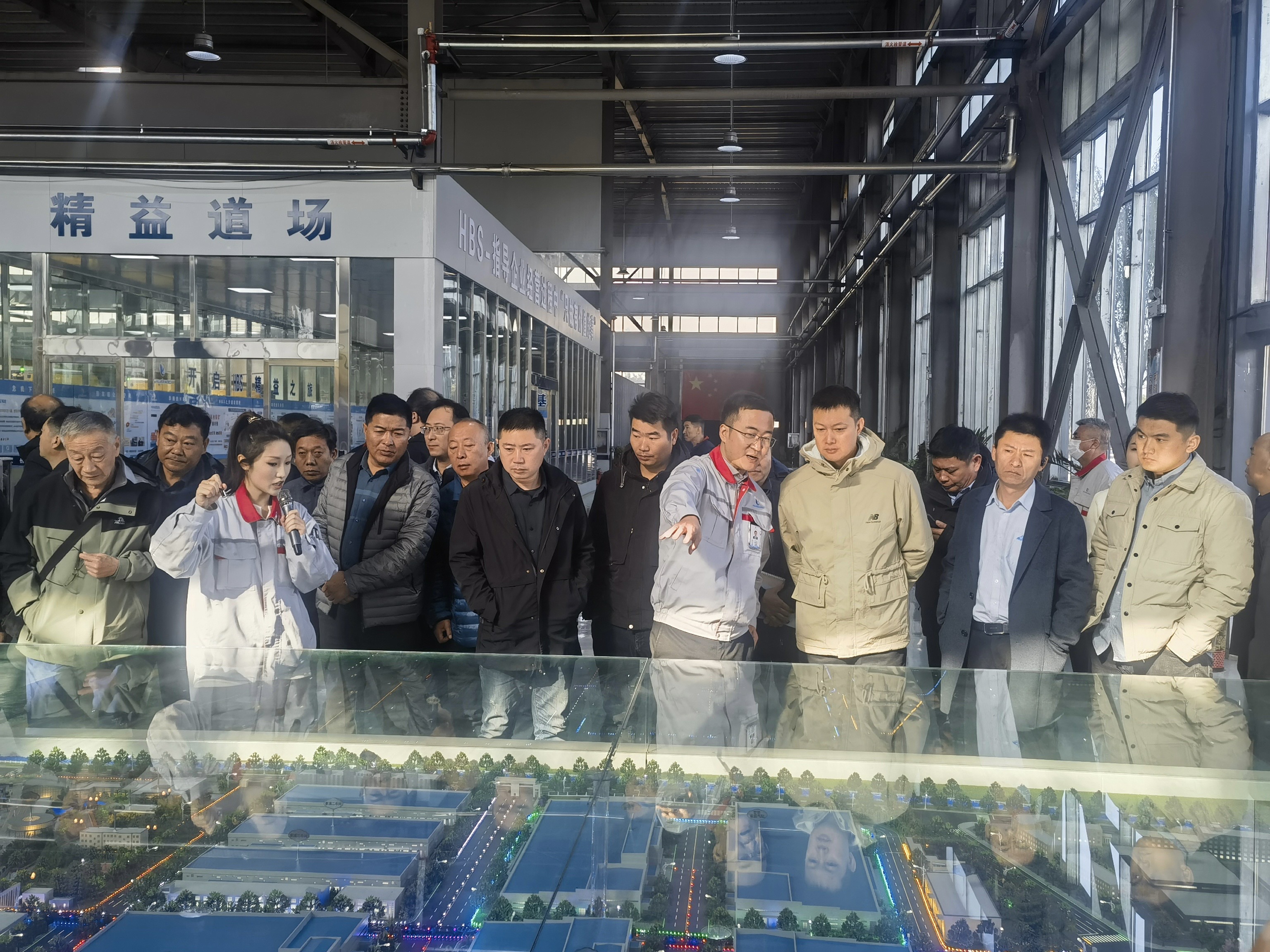 山東鑄造協(xié)會組織相關(guān)企業(yè)蒞臨我司參觀調(diào)研，共促行業(yè)繁榮發(fā)展